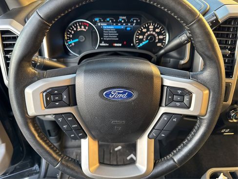 Used 2018 Ford F150 Lariat image 22