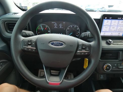 Certified 2024 Ford Maverick XL FWD image 28
