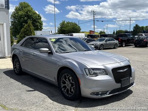 Used 2017 Chrysler 300 S w/ 300S Premium Group AWD/4WD image 3