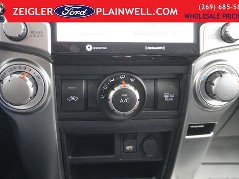 Used 2024 Toyota 4Runner SR5 image 15