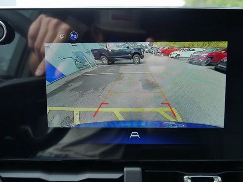 New 2026 Chevrolet Equinox LT image 16