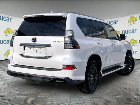 Used 2023 Lexus GX 460 Luxury w/ Sport Design Package image 6