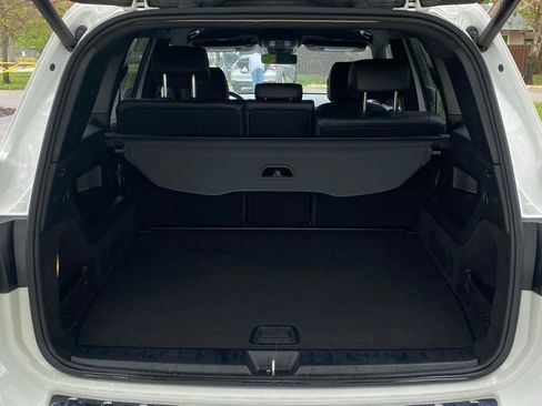 Used 2023 Mercedes-Benz EQB 250+ image 17