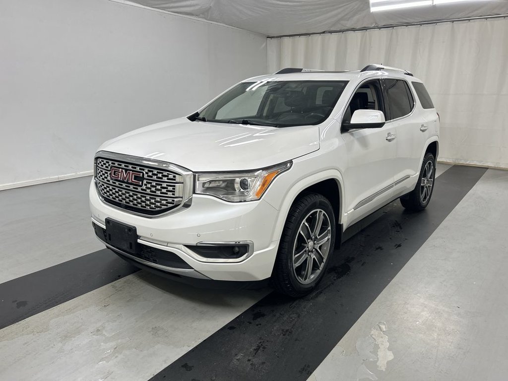 Used 2019 GMC Acadia Denali w/ Technology Package AWD/4WD image 5