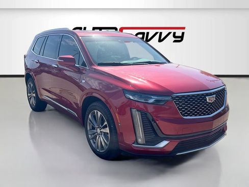 Used 2025 Cadillac XT6 Premium Luxury FWD image 1