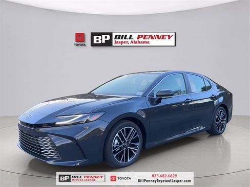 New 2026 Toyota Camry XLE image 1