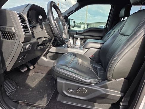 Used 2018 Ford F150 XLT w/ Equipment Group 302A Luxury image 9