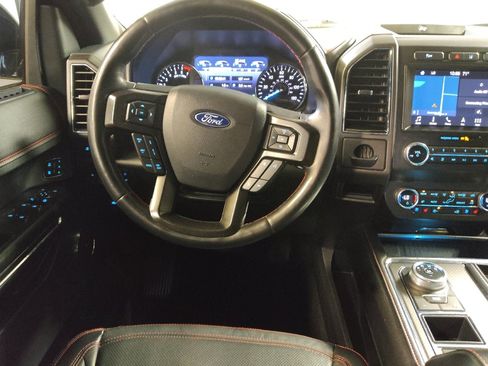 Used 2019 Ford Expedition Max Limited w/ Equipment Group 303A RWD image 22
