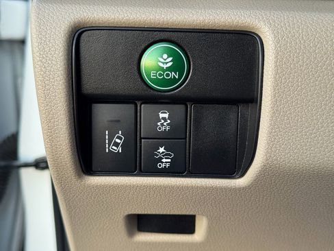 Used 2017 Honda Accord EX-L image 37