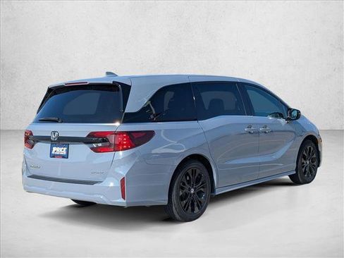 Used 2025 Honda Odyssey Sport-L image 5
