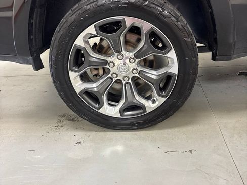 Used 2020 RAM 1500 Limited AWD/4WD image 36