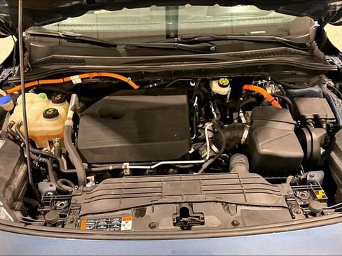 Used 2020 Ford Escape Titanium w/ Titanium Premium Package 2.0 AWD/4WD image 39