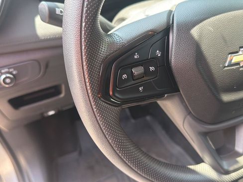 Used 2025 Chevrolet TrailBlazer LT FWD image 18