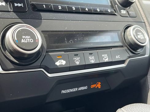 Used 2019 Honda Civic LX image 18