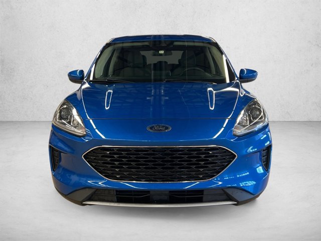 Used 2020 Ford Escape SE FWD image 2