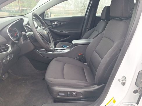 Certified 2024 Chevrolet Malibu LT image 24