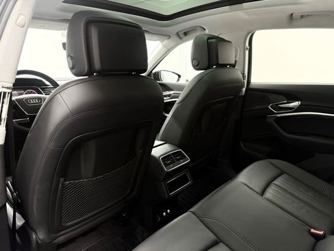 Used 2021 Audi e-tron Premium w/ Black Optic Package image 42