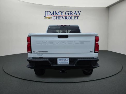 New 2026 Chevrolet Silverado 2500 LT w/ Trail Boss Package AWD/4WD image 4