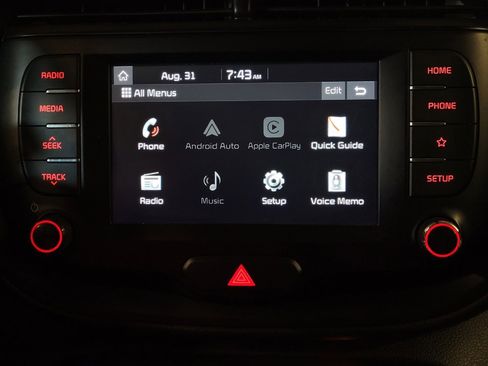Used 2020 Kia Soul S FWD image 25