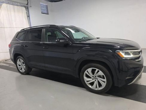 Used 2022 Volkswagen Atlas SE AWD/4WD image 3