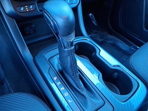 Certified 2022 GMC Canyon AT4 w/ Trailering Package image 22