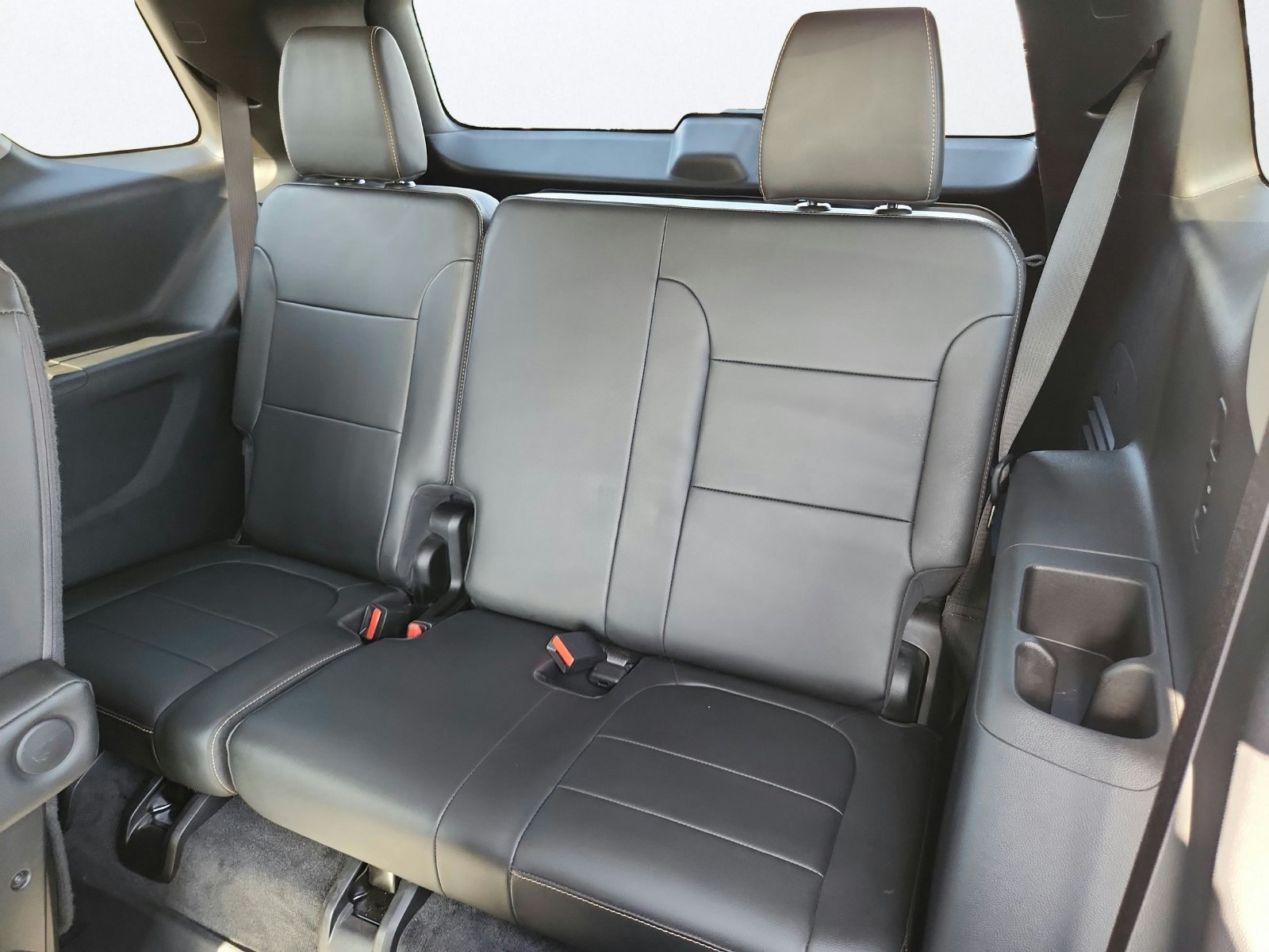 Used 2020 Chevrolet Traverse RS w/ LPO, Floor Liner Package AWD/4WD image 25