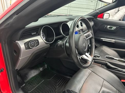 Used 2020 Ford Mustang GT Premium RWD image 16