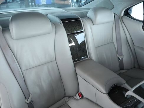 Used 2007 Lexus LS 460 L RWD image 41
