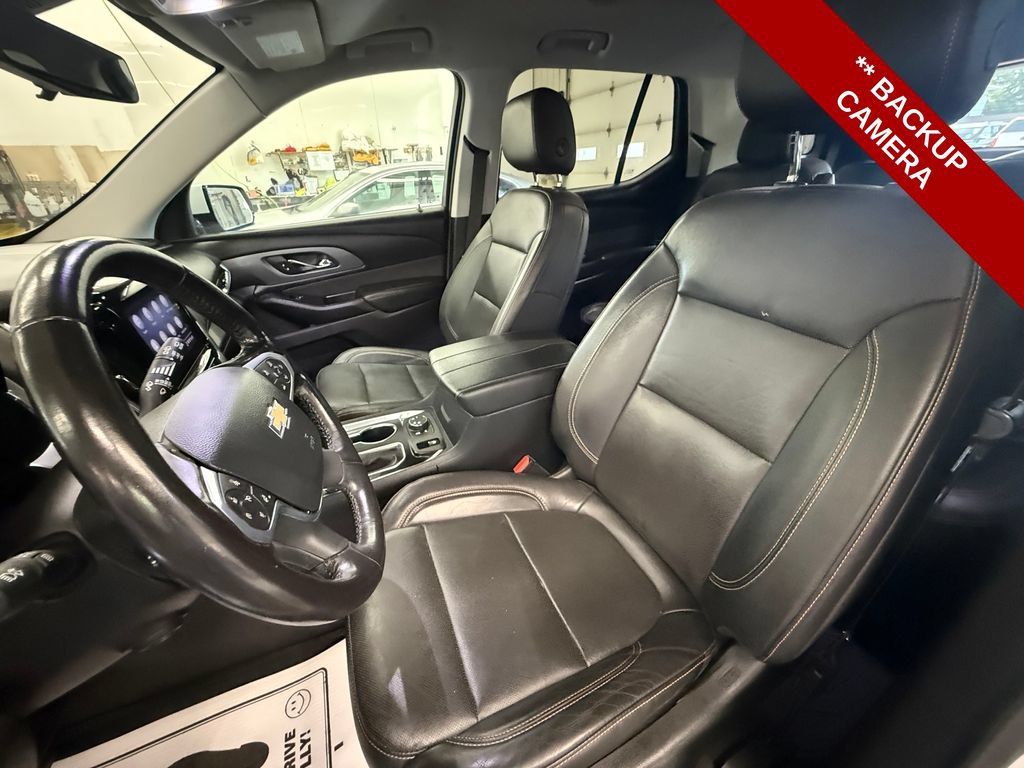 Used 2021 Chevrolet Traverse Premier w/ LPO, Floor Liner Package AWD/4WD image 15