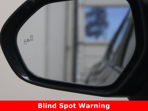 Used 2025 Toyota Camry LE image 21