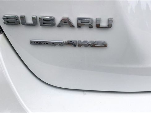 Certified 2022 Subaru Impreza 2.0i AWD/4WD image 9