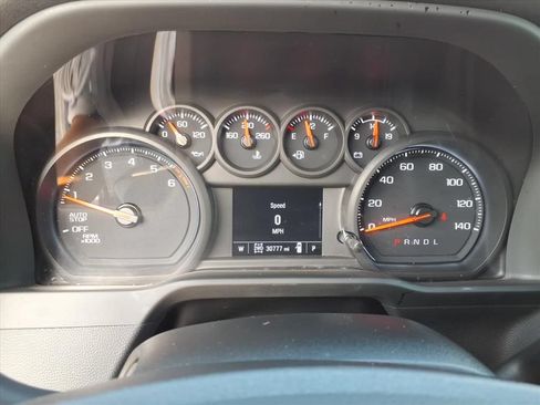 Used 2024 Chevrolet Silverado 1500 Custom AWD/4WD image 25