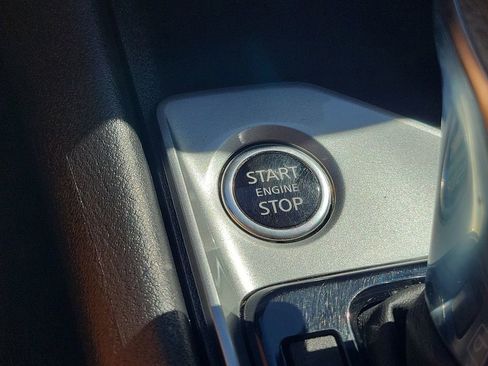 Used 2024 Nissan Altima 2.5 S FWD image 10