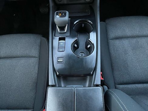 Used 2024 Nissan Rogue SV image 20