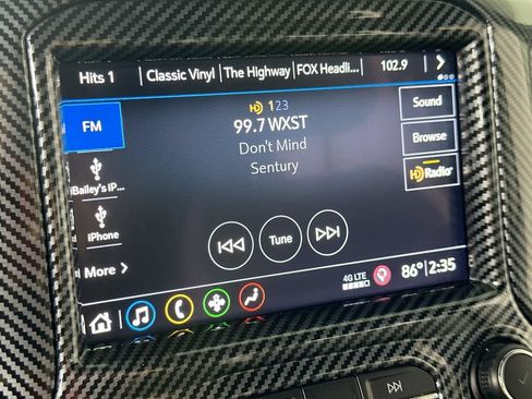 Used 2019 Chevrolet Silverado 1500 RST AWD/4WD image 29