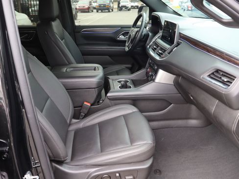 Certified 2023 Chevrolet Suburban Z71 w/ Luxury Package image 40