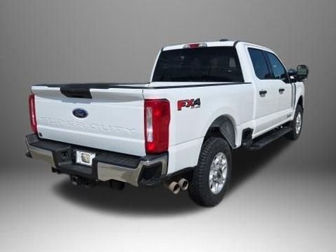 Used 2025 Ford F250 XLT w/ FX4 Off-Road Package AWD/4WD image 4