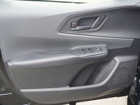 Used 2023 Toyota Prius LE FWD image 18