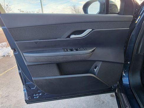 Used 2023 Fisker Ocean One image 21