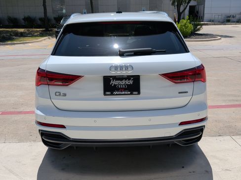 Used 2019 Audi Q3 2.0T Premium Plus AWD/4WD image 9