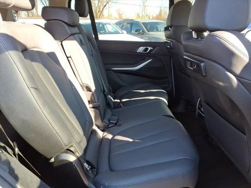 Used 2020 BMW X7 xDrive40i w/ Cold Weather Package image 16