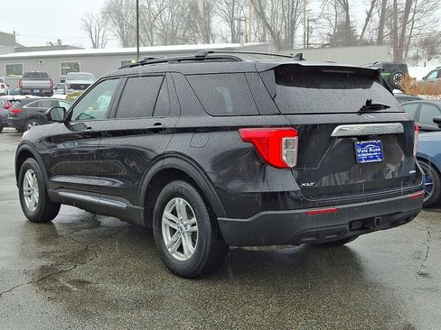 Certified 2022 Ford Explorer XLT w/ Class IV Trailer Tow Package image 8