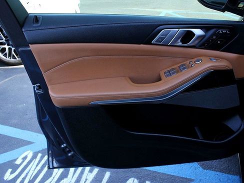 Used 2020 BMW X7 xDrive40i w/ Premium Package image 7