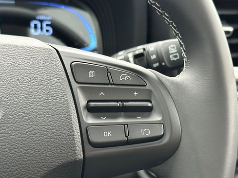 New 2025 Hyundai Venue SEL image 27