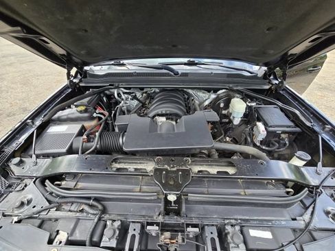 Used 2016 Chevrolet Tahoe LTZ AWD/4WD image 33