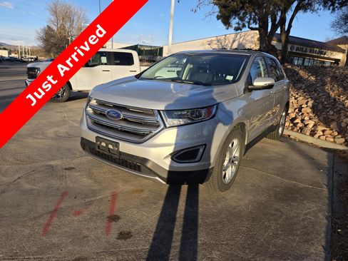 Used 2018 Ford Edge Titanium image 1
