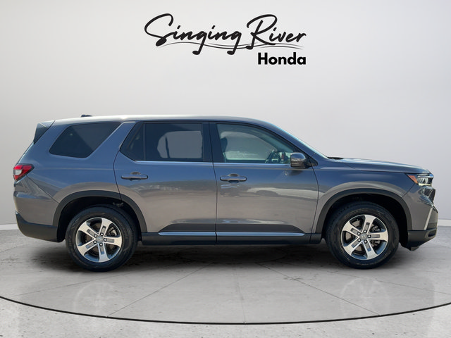 Used 2025 Honda Pilot EX-L image 8