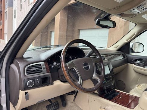 Used 2007 GMC Yukon XL Denali AWD/4WD image 14