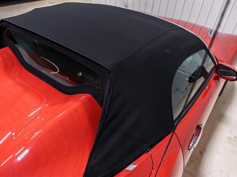 Used 2008 Saturn Sky w/ Premium Trim Package RWD image 8