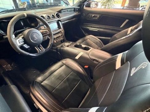 Used 2021 Ford Mustang Shelby GT500 w/ Technology Package image 6